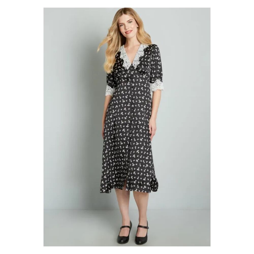 Modcloth Black and White Lace-Trim Midi Dress